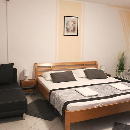 Apartments Gavric Trogir Extérieur photo