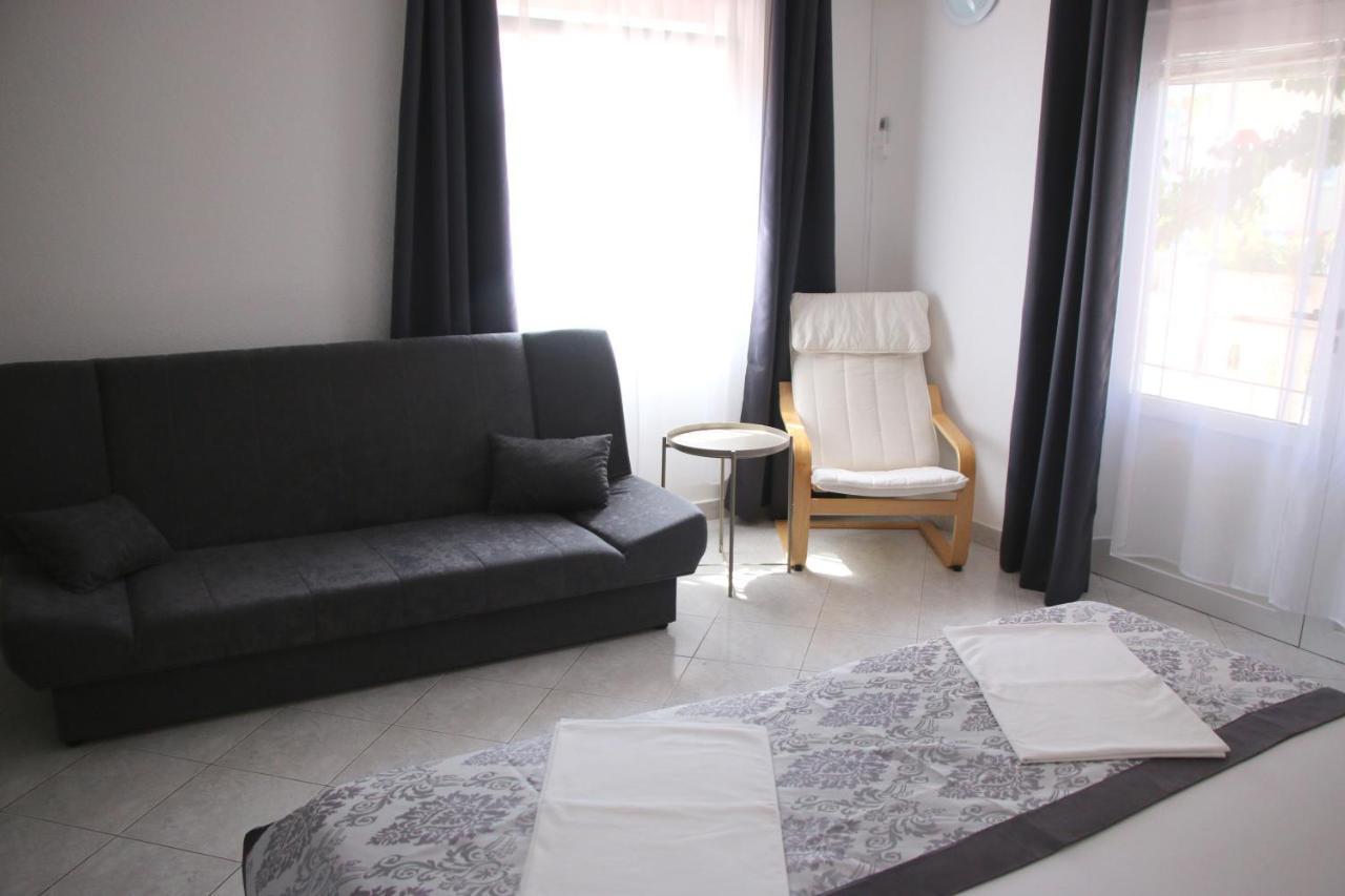 Apartments Gavric Trogir Extérieur photo