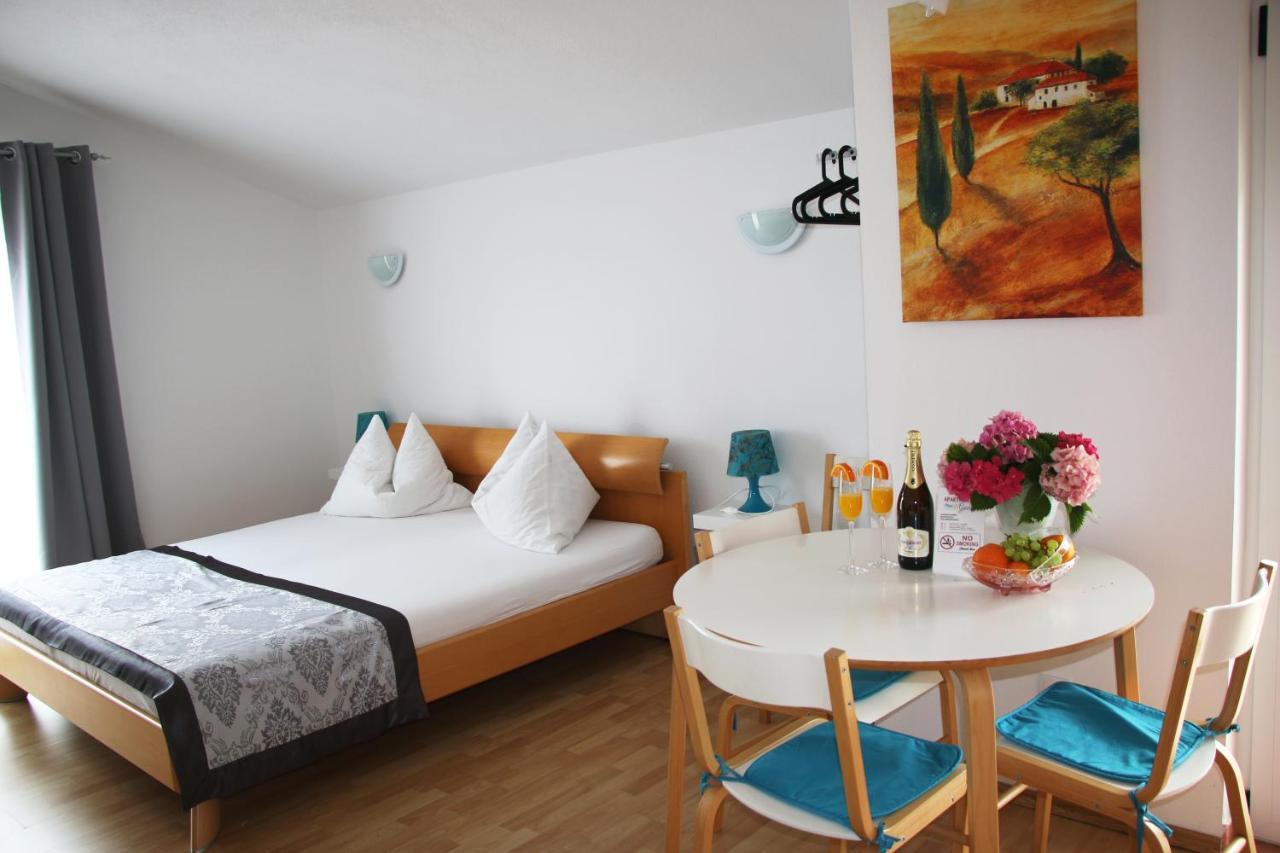 Apartments Gavric Trogir Extérieur photo
